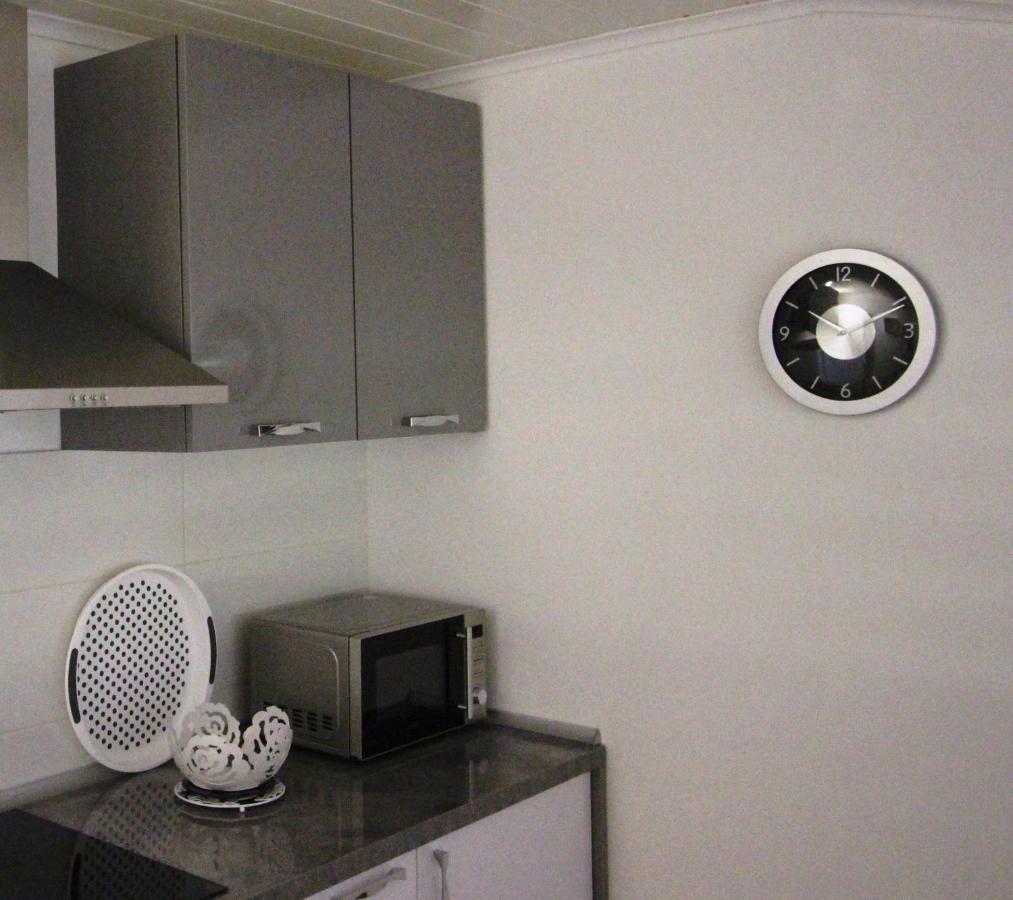 Molo View Apartment Ровинь Экстерьер фото